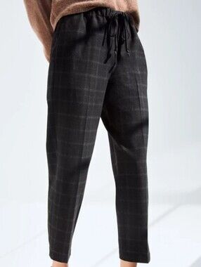 Aritzia Babaton Black Windowpane Drawstring Joggers